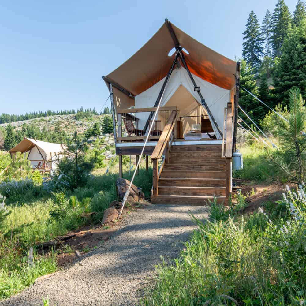 Gorge-ous Getaway