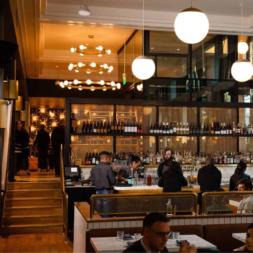 Restaurant Roundup: Christmas Dining and Copine Closing