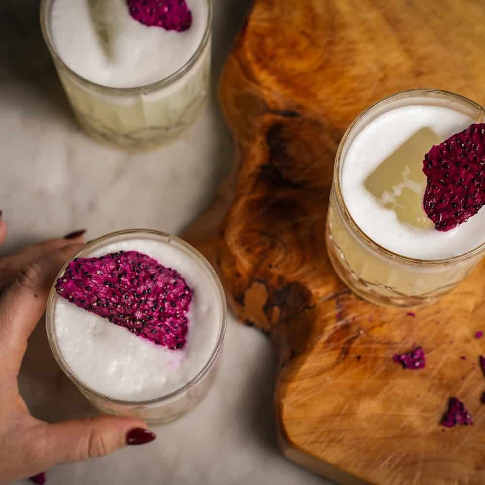 Restaurant Roundup: Lao Burgers and “World Caip” Cocktails