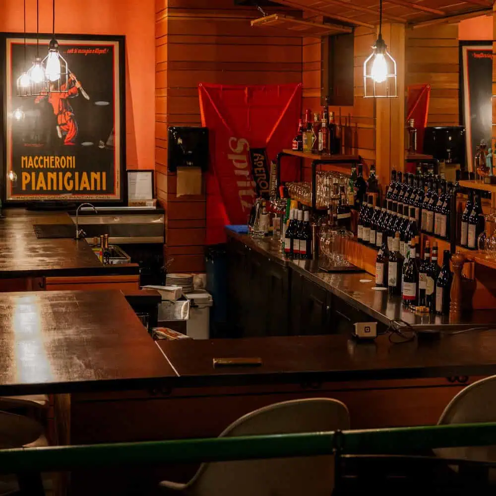 Restaurant Roundup: Cold Noodles and Underground Italian 