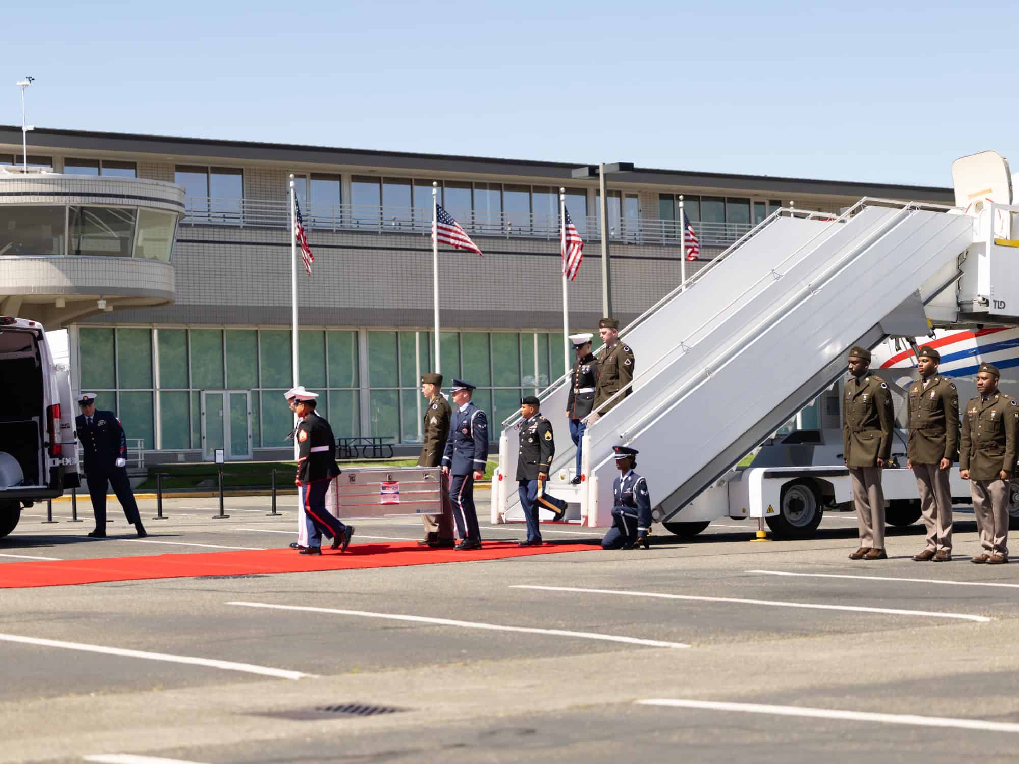 MOHAI Freedom Plane Tarmac Arrival