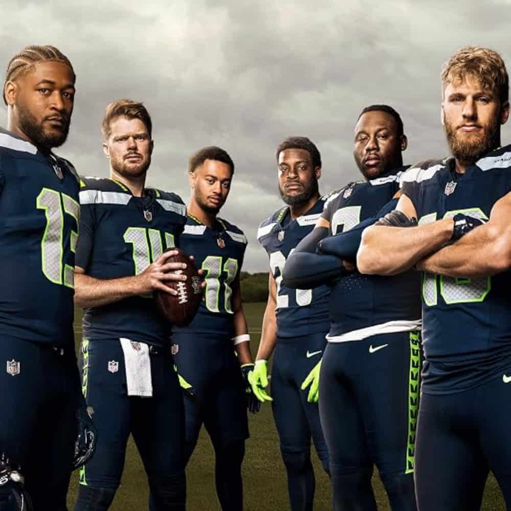 Rearview Mirror: Seahawks Off the Field, Seattle on the Board, and Smoked Oysters