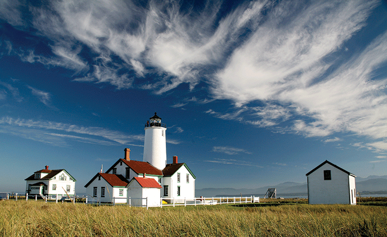 Play Lighthouse Keeper for a Week at Dungeness Spit Lighthouse