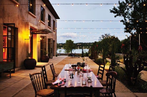 An Outdoor Oasis on Lake Washington