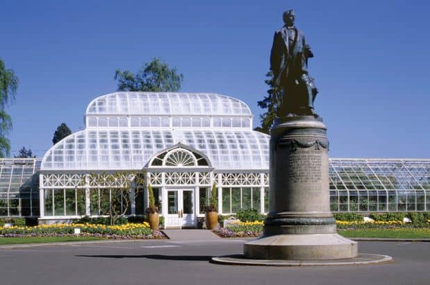 Volunteer Park Conservatory Fights for Another 100 Years