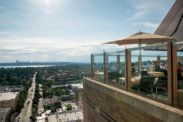 9 Seattle-area Restaurants with Fantastic Views