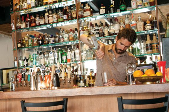 Paratii Craft Bar