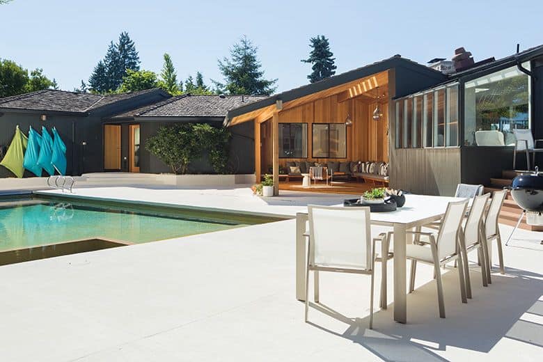 Now This is How You Do a Backyard in Seattle