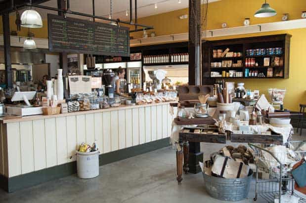 Canal Market Opens in Portage Bay