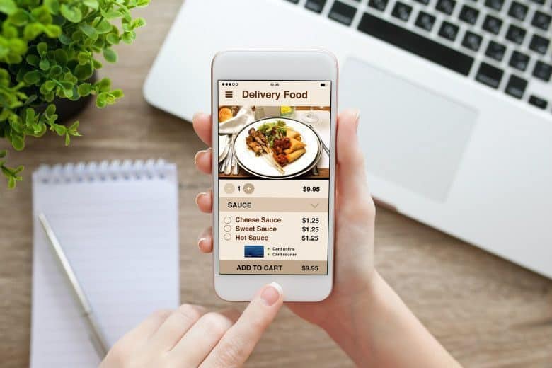 Here's the Difference Between All Those Restaurant Delivery Apps