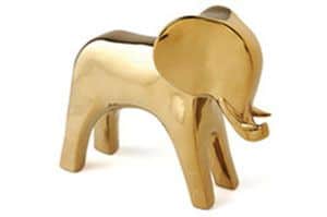 Home Decor We're Loving Right Now: Gold Accents