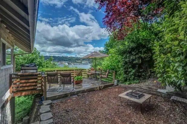 What's Wrong With This House: Queen Anne Abode with Views