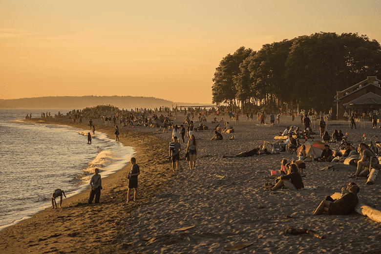 100 Ways to Get Outside and Play This Summer