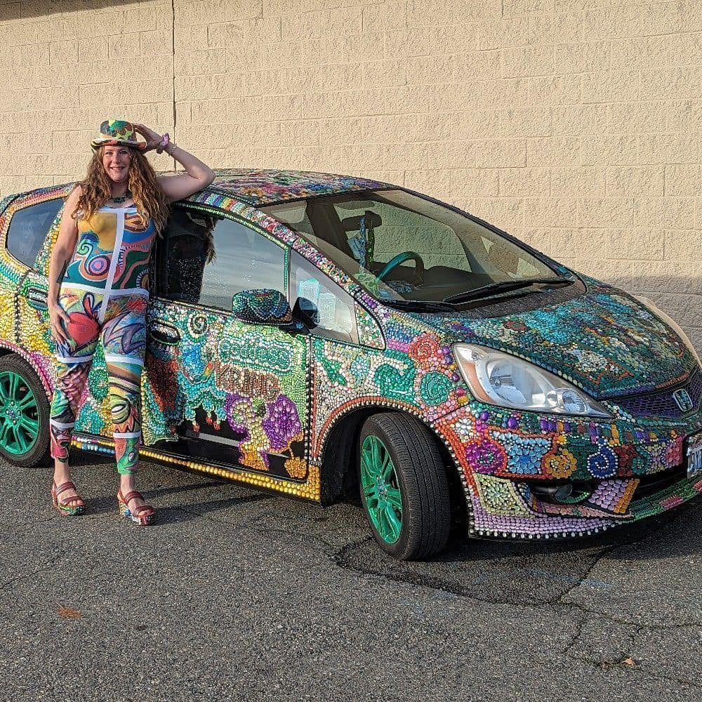 The Performance Art of Goddess Kring