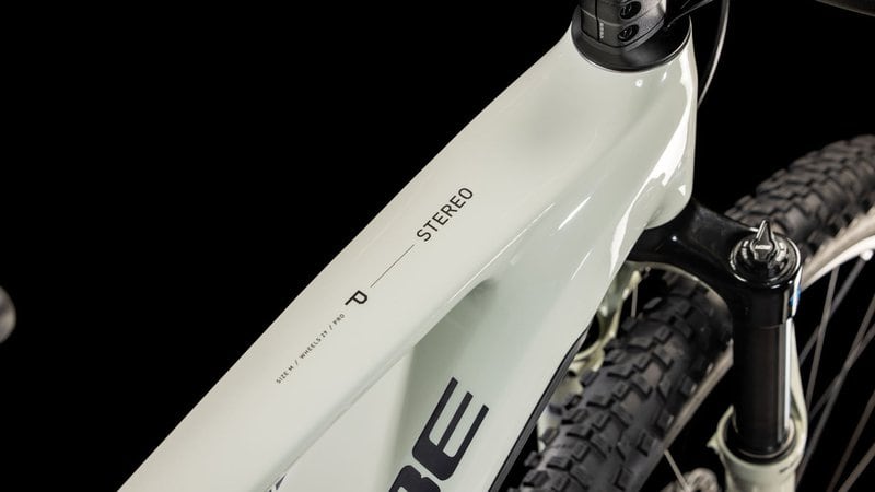 Cube Stereo Hybrid One22 Pro 800 Desertstone´n&#39;lack (2025)