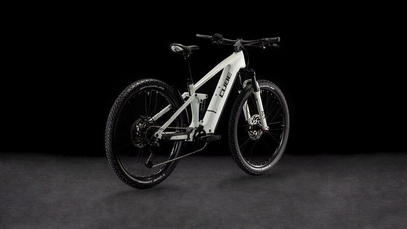 Cube Stereo Hybrid One22 Pro 800 Desertstone´n&#39;lack (2025)