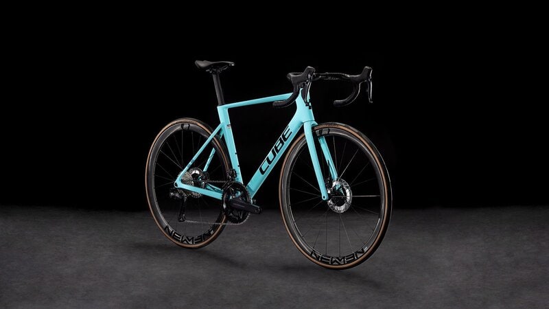 Cube Air C: 68x Race Dazzle´n´black (2025)