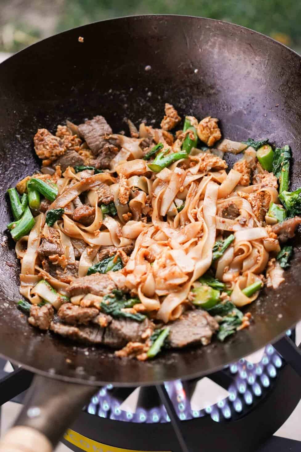 How to Cook Thai Kitchen Stir Fry Rice Noodles: Easy & Delicious Guide