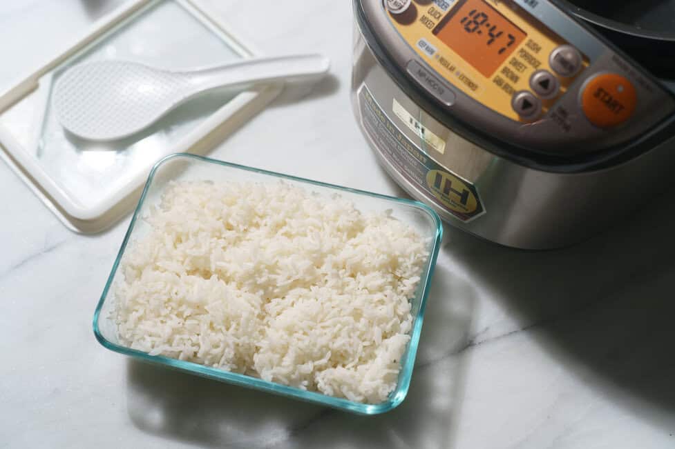 How to Cook Jasmine Rice in Aroma Rice Cooker: Perfect Fluffy Results