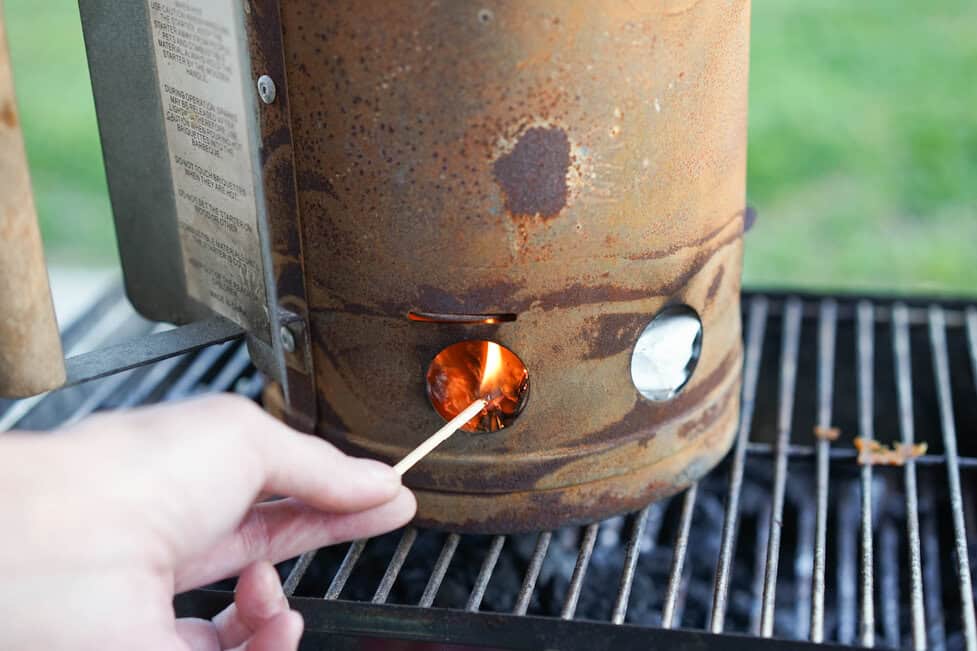 How to Start a Charcoal Grill Without a Chimney Starter: Easy Hacks
