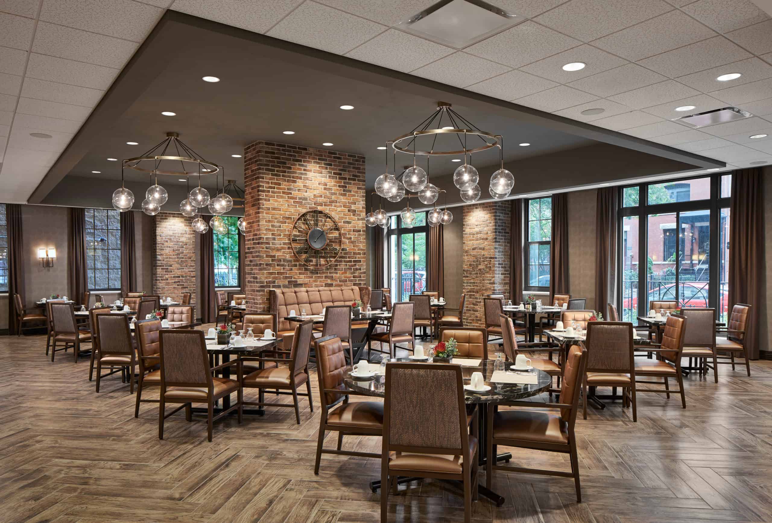 BelmontVillageLincolnPark-ChicagoIL_3