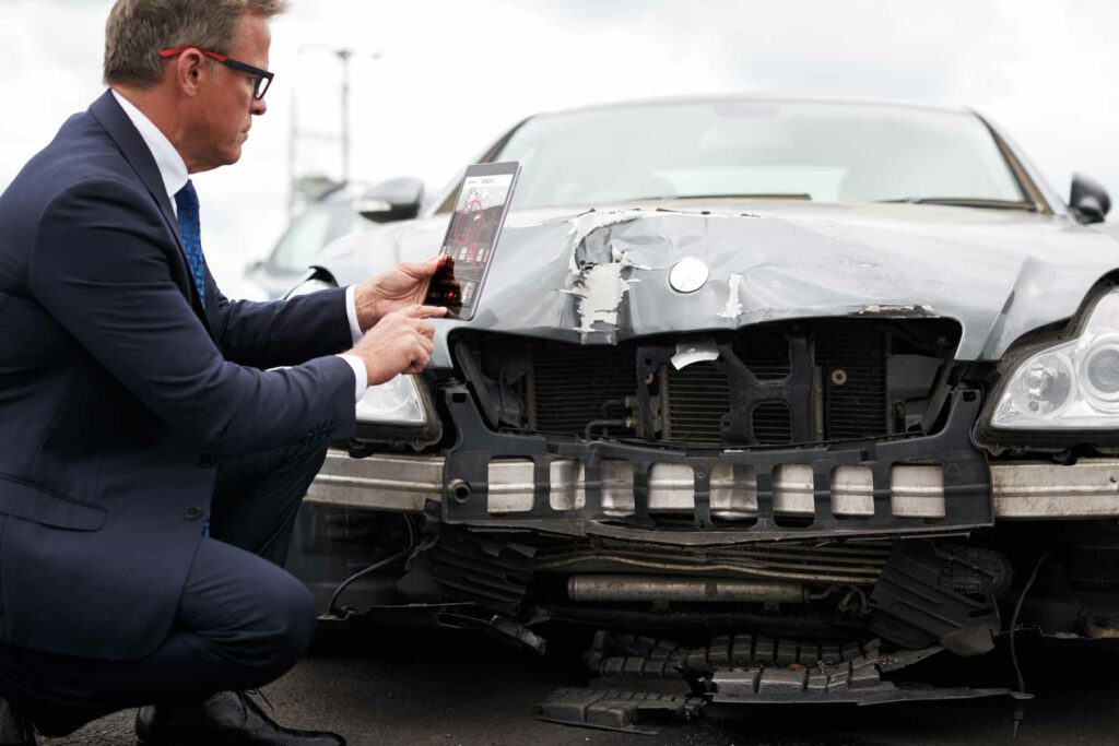 Augmented Reality for Insurance claims investigation and rapid settlement