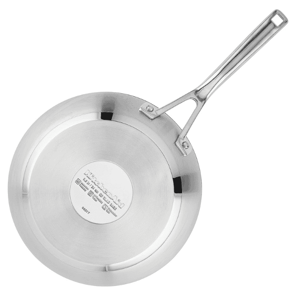 Sartén KitchenAid de acero inoxidable cepillado con base de 3 capas de 9.5"