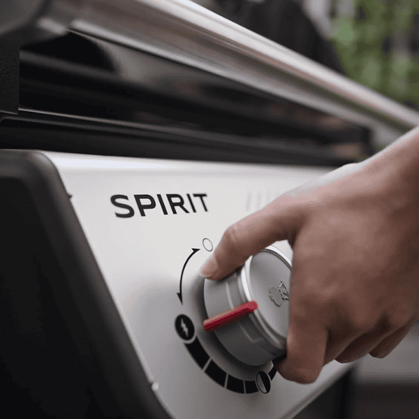 Parrilla Spirit Weber E-210