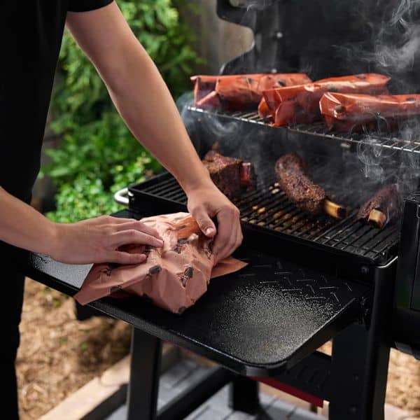 Mesa Delantera Weber Pegable 24" Searwood 600