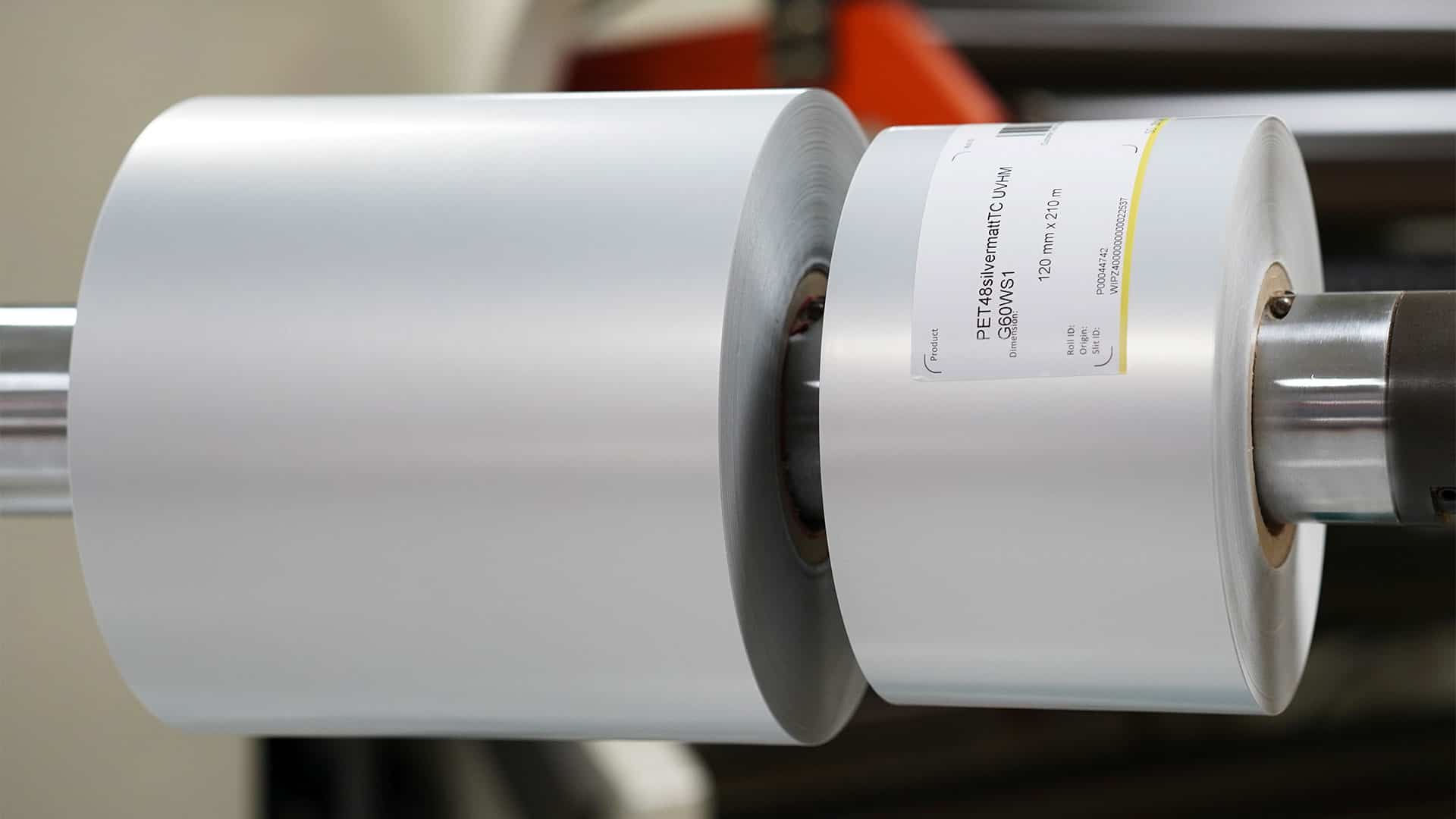 Компания Panoval специализируется на поставках этикеточной продукции ведущим брендам в различных отраслях.