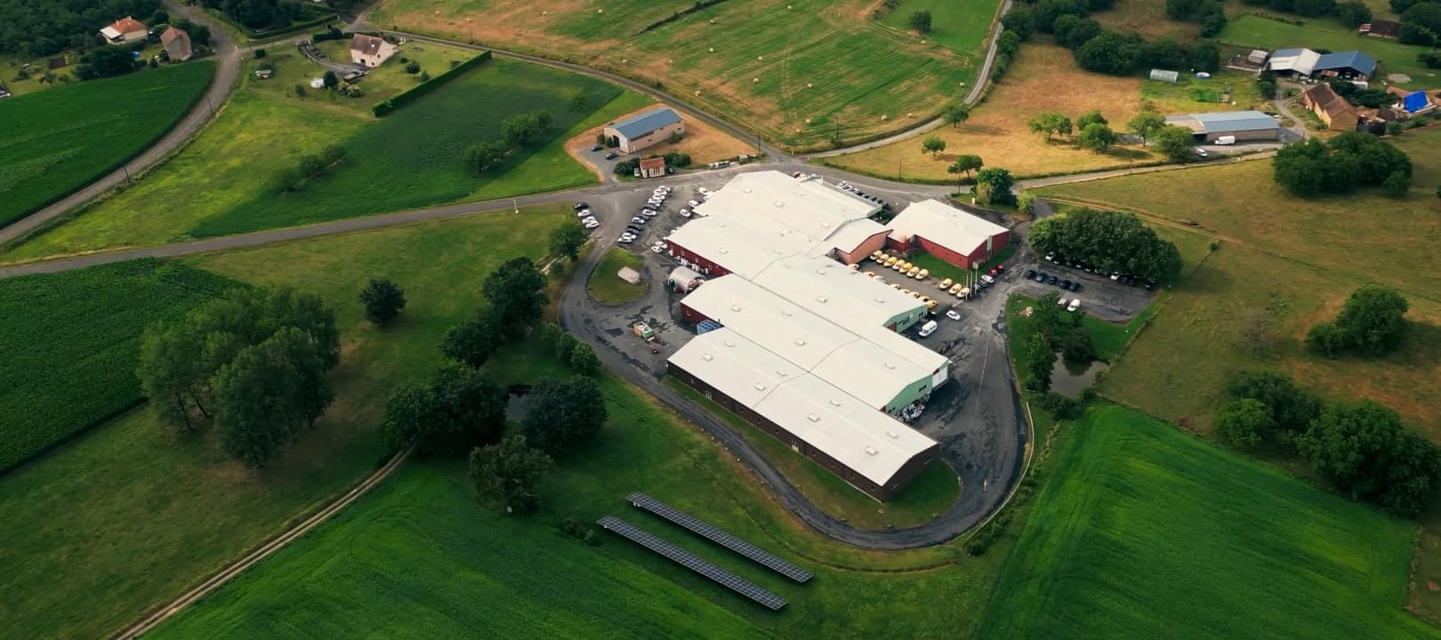 Компания Imprimerie de L’Eperon, расположенная в департаменте Дордонь, специализируется на поставке этикеток для пищевой промышленности.