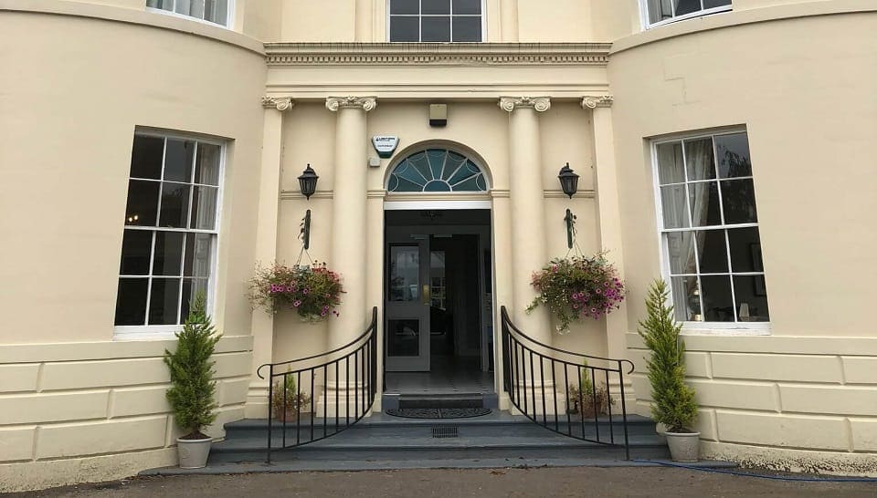 AbbeycareGloucester_FrontEntrance2