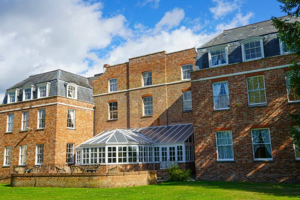 RearofBuilding_External_AbbeycareGloucester