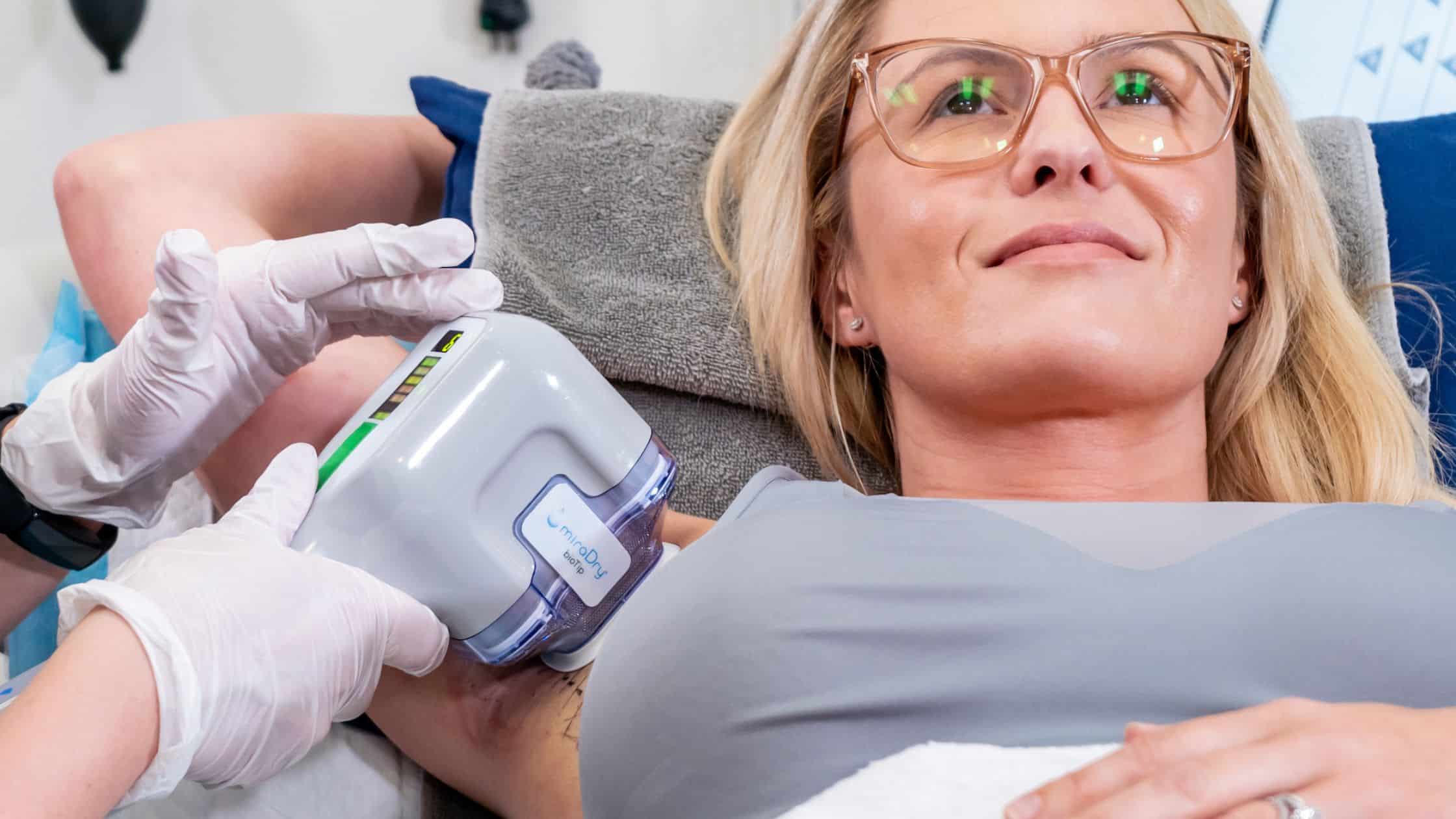 Young woman having the miraDry treatment performed on her at BC Laser and Skincare Clinic in Surrey, BC.