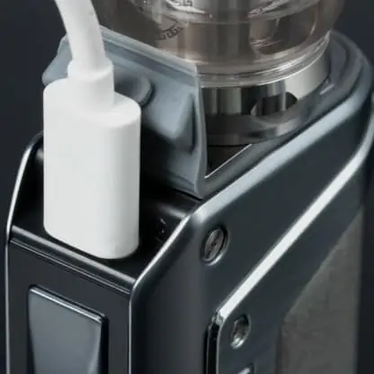 Geekvape Aegis L200 Legend 2 Charging