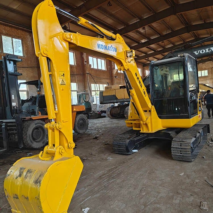 komatsu pc56 usado