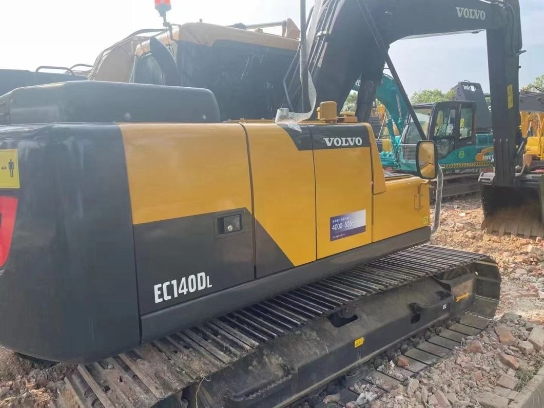 Second-hand Volvo EC140BLC 14 Ton Digger Used Excavator - Image 4