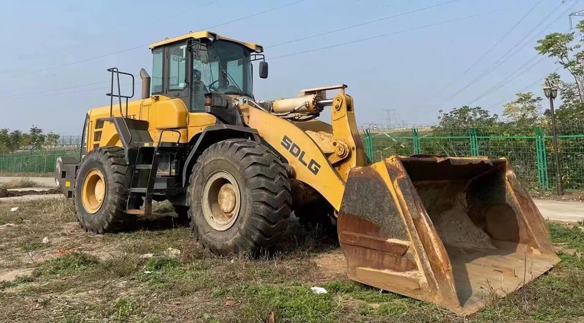 Maintenance on Used Loader