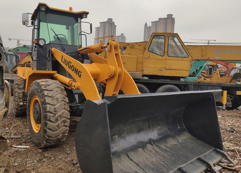 loader article 31