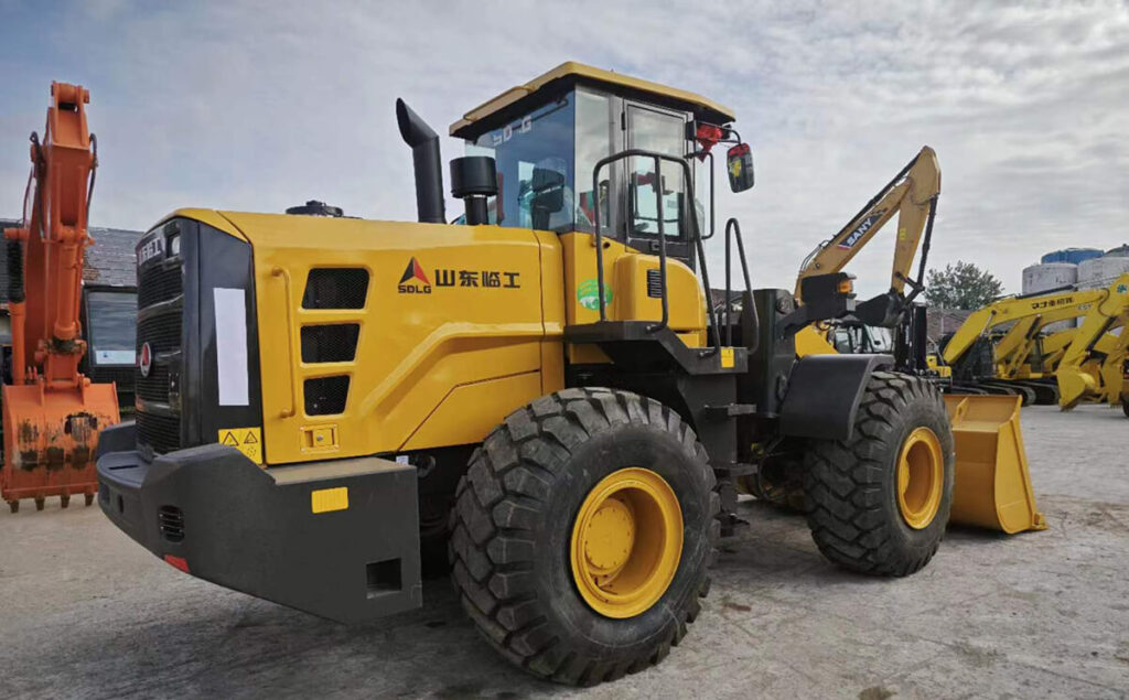 loader article 4