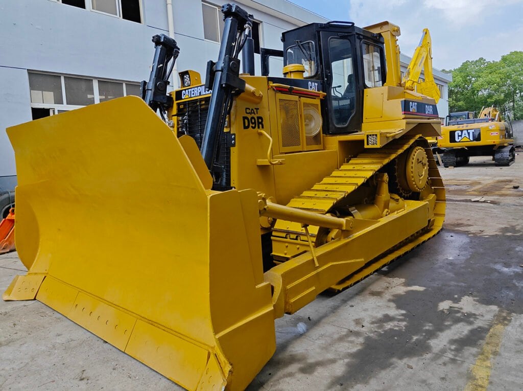 used bulldozers article 4