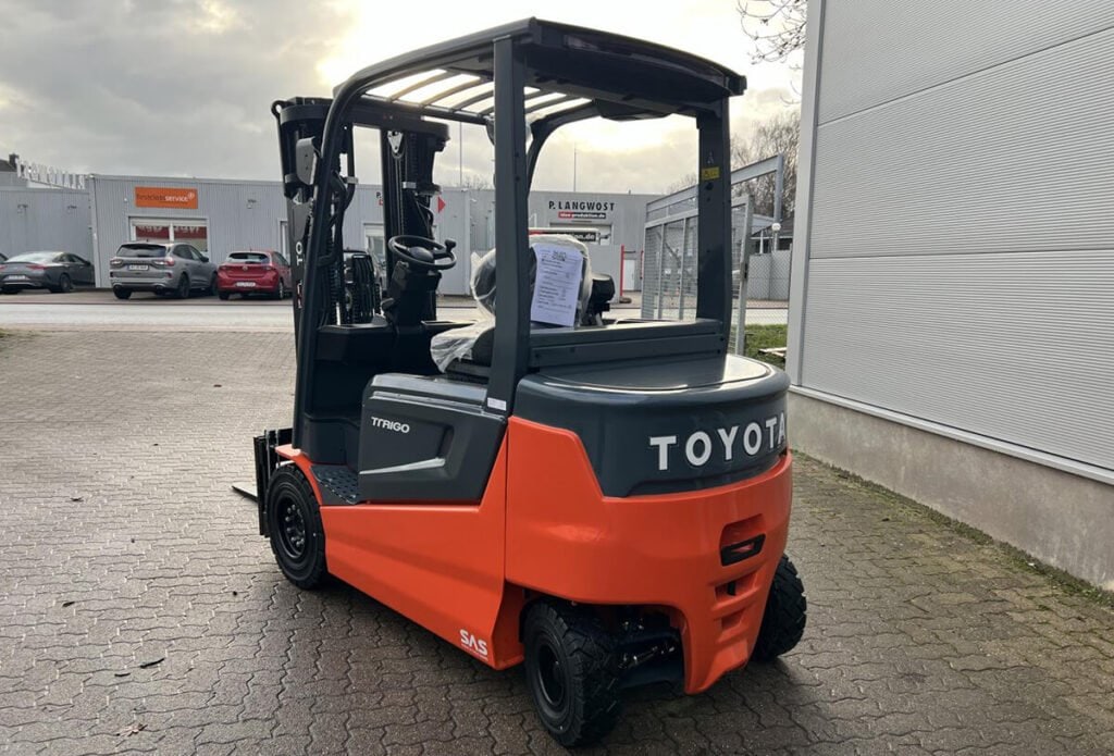 used forklifts