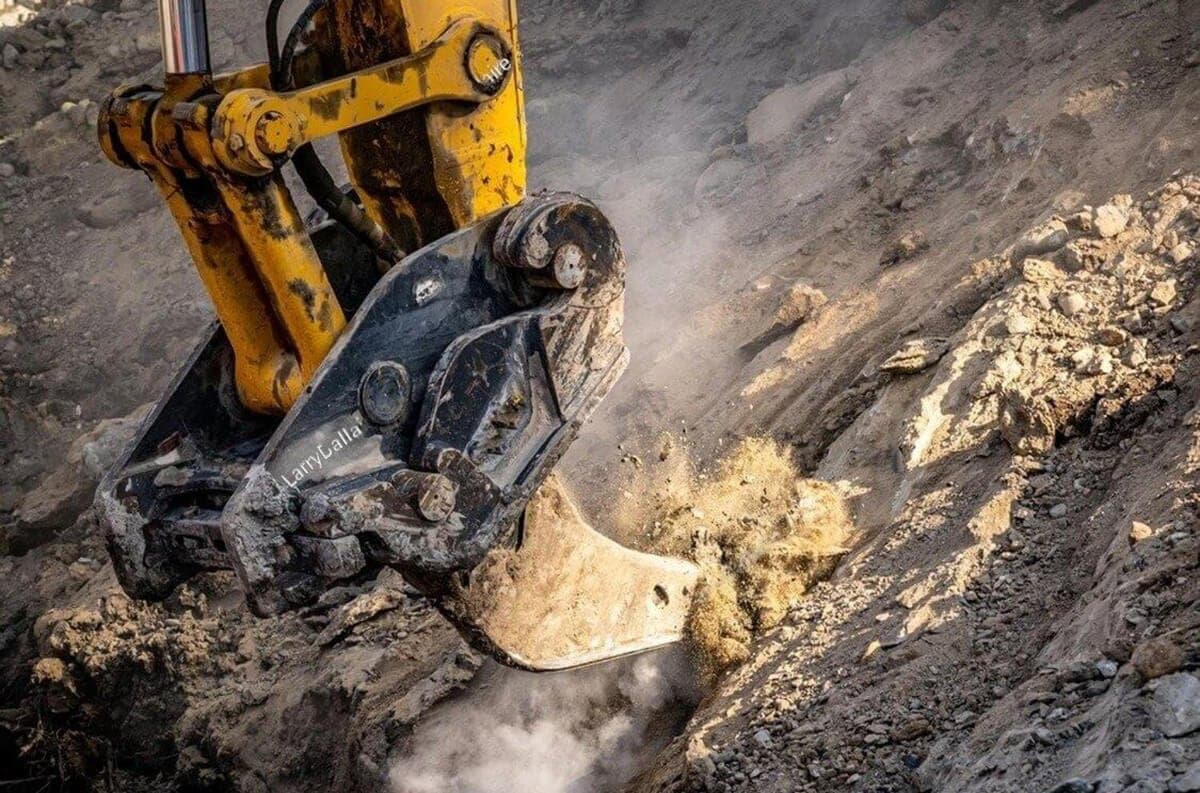 Excavator Ripper