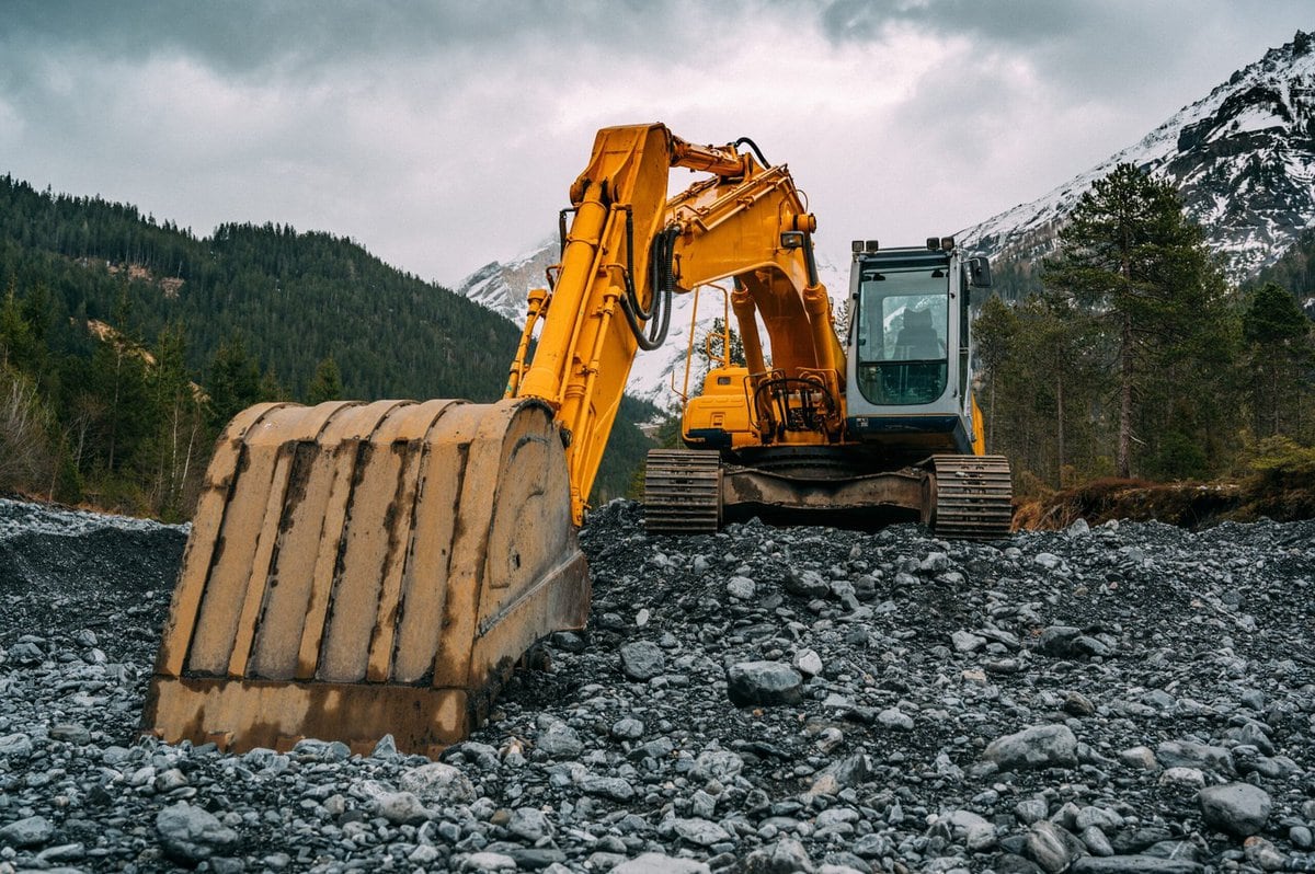 what is an excavator used for
