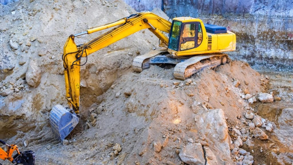 excavator noise levels 4
