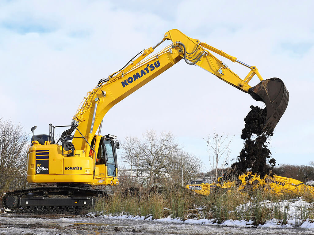 different kinds of excavators