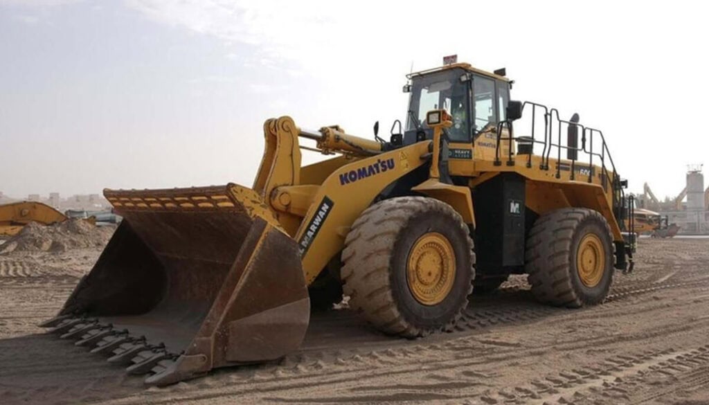 Komatsu WE2350 loader 3