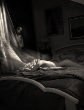 Solo sole sirene d'appartamento, Alessandra Lanzafame