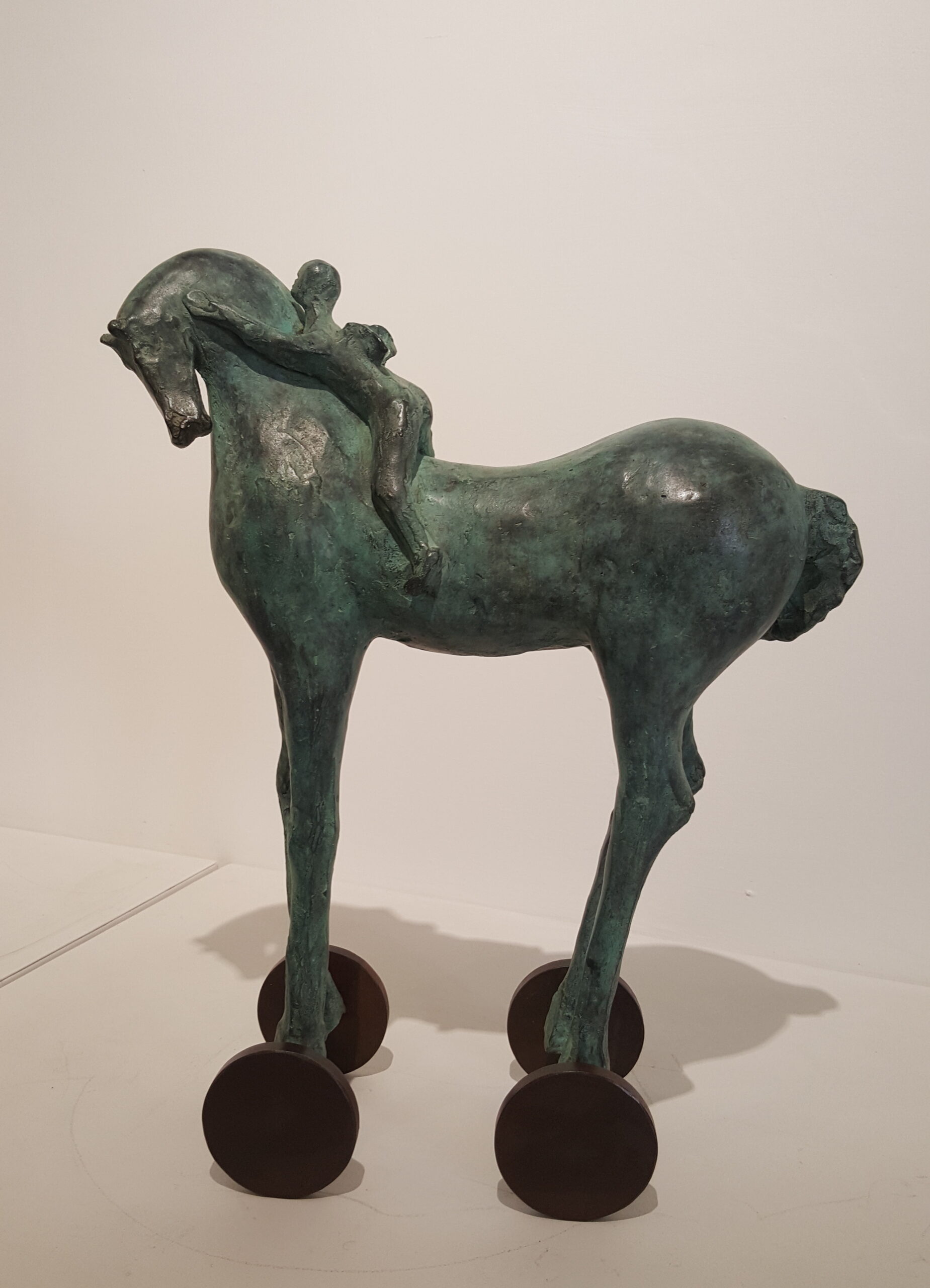 Cavallo in bronzo con ruote, Staccioli Paolo
