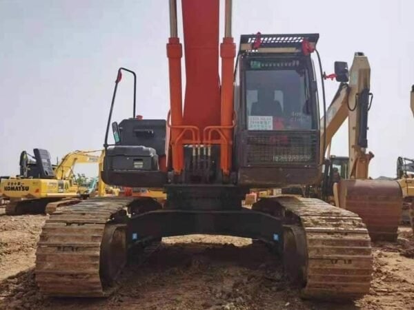 Secondhand Digger Used Hitachi Zx300 Excavator With Best Price Hot Sale - Image 2